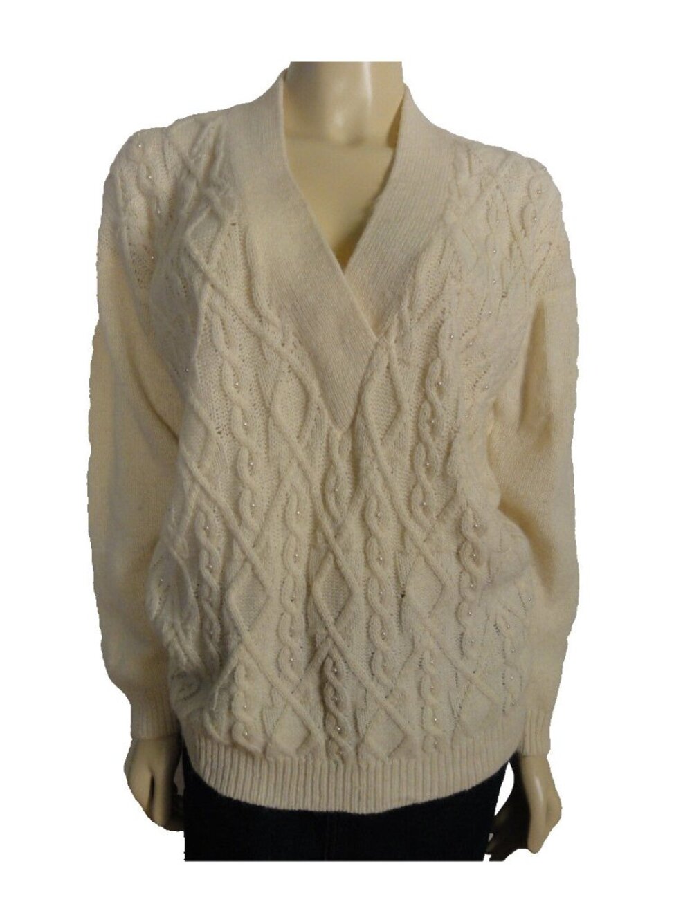 ALISON CRAIG Ivory sweater with pearl like beads size Small